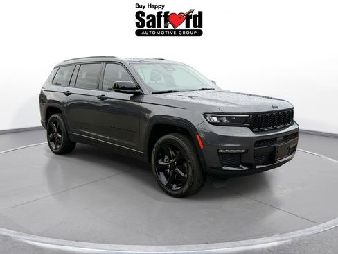 Used 2024 Jeep Grand Cherokee L Limited w/ Black Appearance Package AWD/4WD image 10