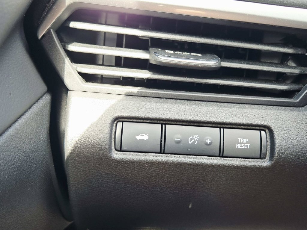 Used 2023 Nissan Altima 2.5 S FWD image 31