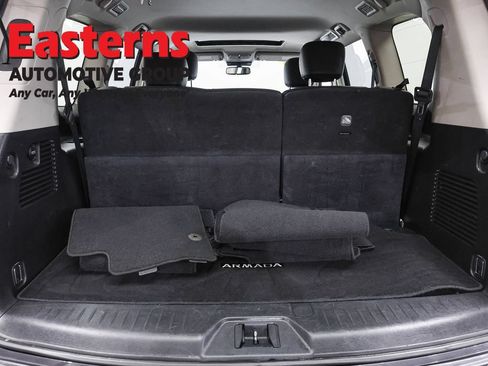 Used 2024 Nissan Armada SL w/ Captain's Chairs Package AWD/4WD image 9