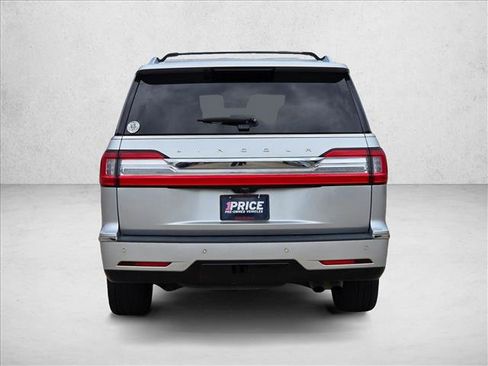 Used 2019 Lincoln Navigator Reserve w/ Cargo Package AWD/4WD image 6