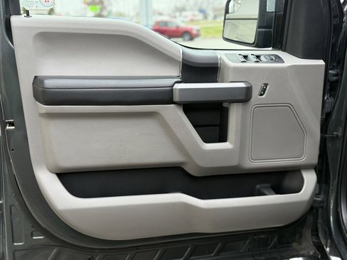 Used 2018 Ford F150 XLT w/ Equipment Group 301A Mid image 16