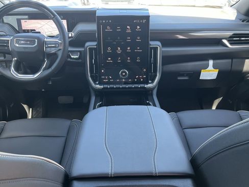 New 2026 GMC Yukon XL Elevation RWD image 17