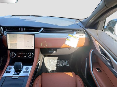 New 2026 Jaguar F-PACE R-Dynamic S image 19