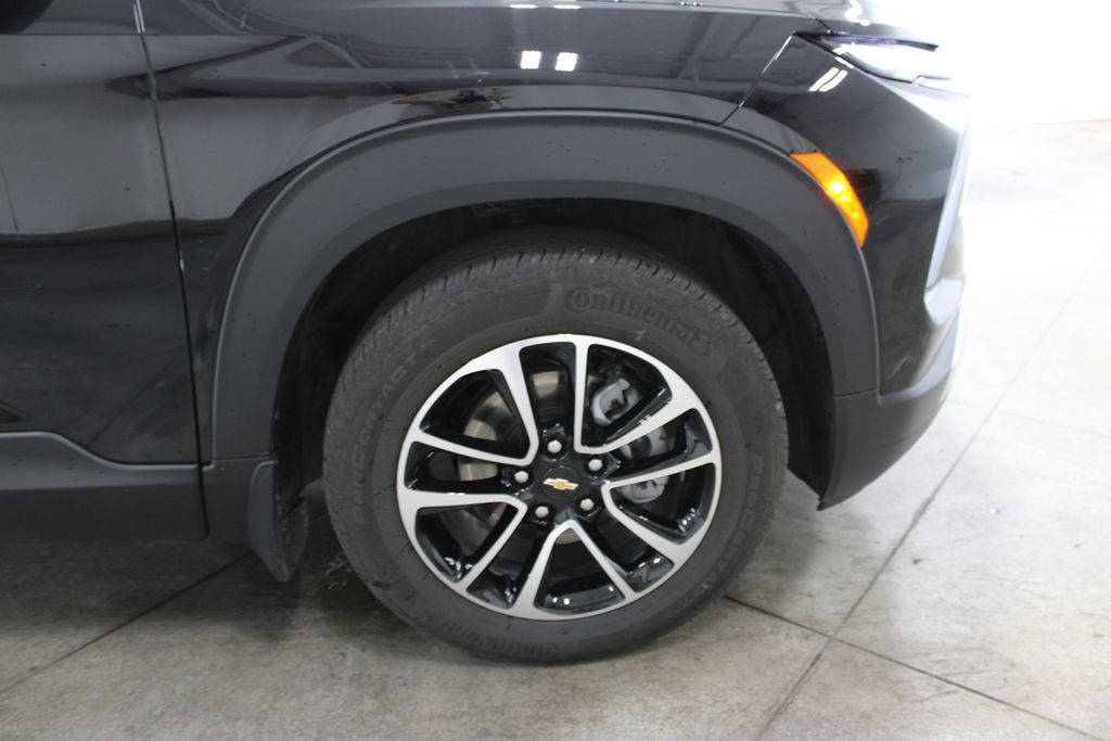 Used 2026 Chevrolet TrailBlazer LT FWD image 37