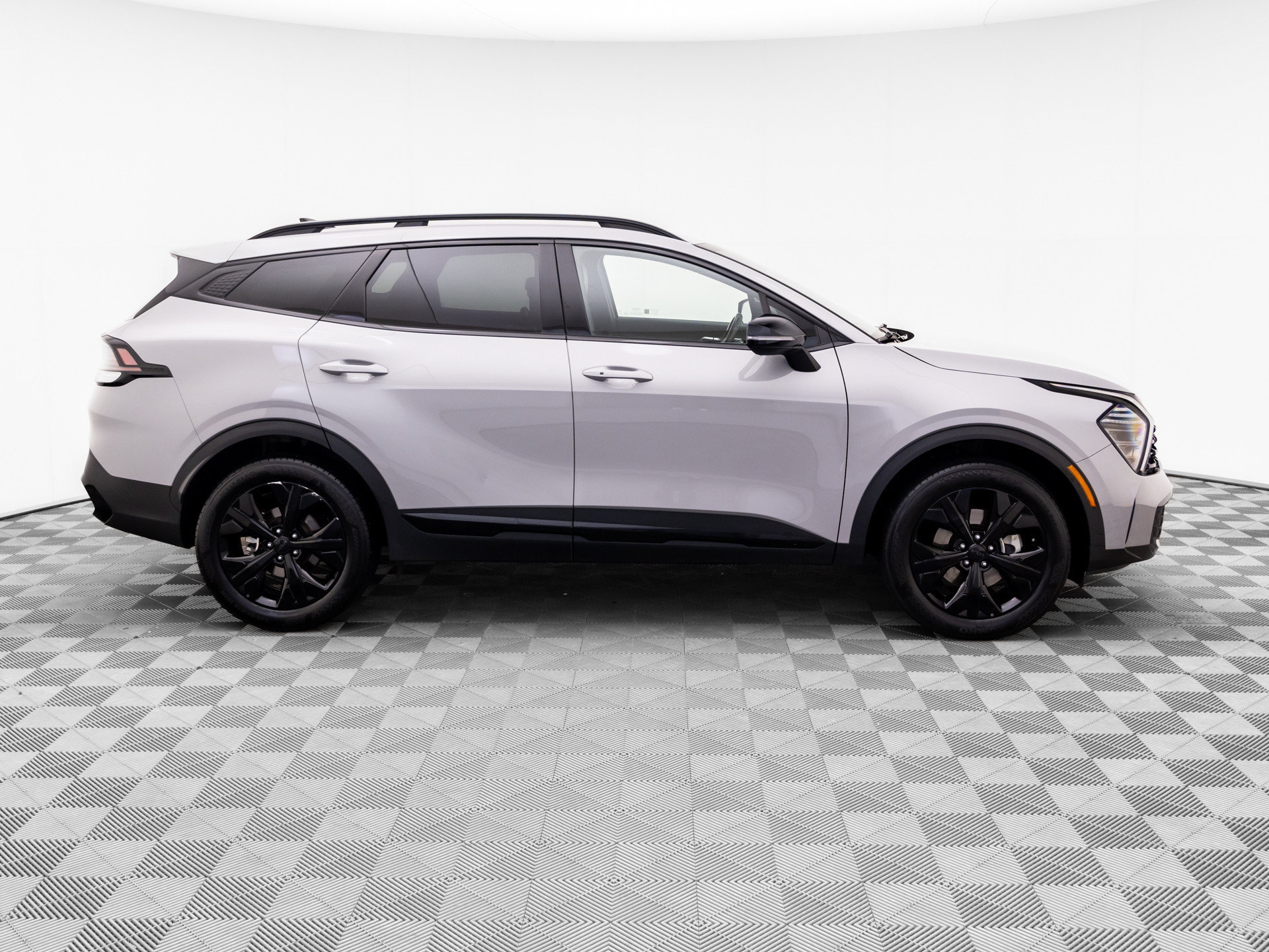 Used 2025 Kia Sportage X-Line AWD/4WD image 7