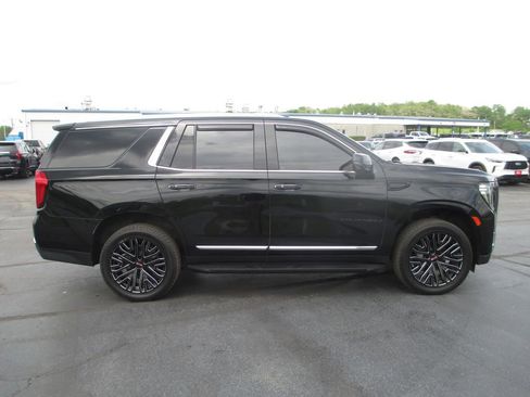 Used 2021 GMC Yukon SLT w/ SLT Luxury Package AWD/4WD image 4