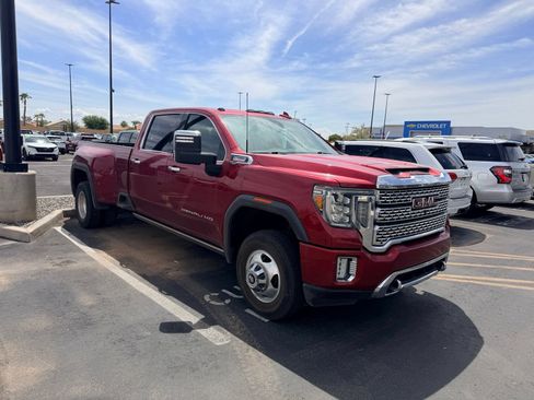 Used 2021 GMC Sierra 3500 Denali w/ Denali Ultimate Package AWD/4WD image 4