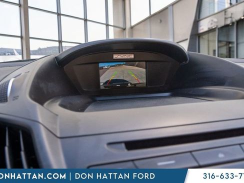 Used 2017 Ford Escape SE FWD image 10