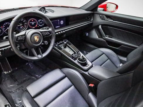 Used 2024 Porsche 911 Carrera 4 GTS image 4