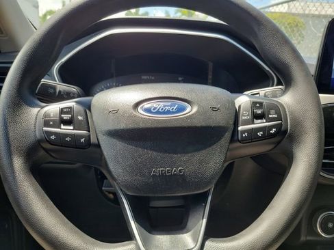 Used 2020 Ford Escape SE FWD image 19