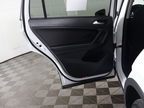 Used 2024 Volkswagen Tiguan S image 25