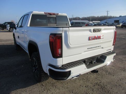 New 2026 GMC Sierra 1500 AT4 w/ AT4 Premium Package image 9