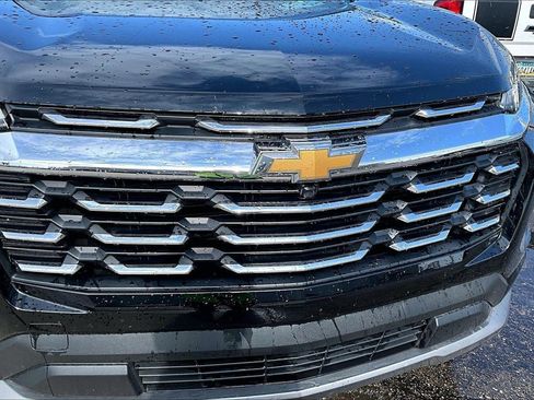 Used 2026 Chevrolet Equinox LT FWD image 3