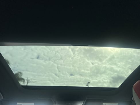 New 2026 Volkswagen GTI SE image 15