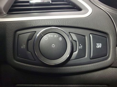 Used 2022 Ford Edge SE w/ Black Appearance Package AWD/4WD image 34
