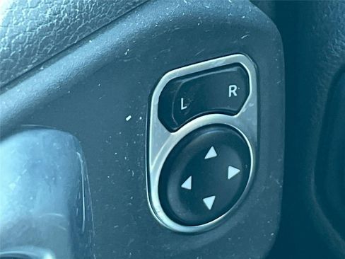 Used 2020 Jeep Wrangler Unlimited Sport AWD/4WD image 19