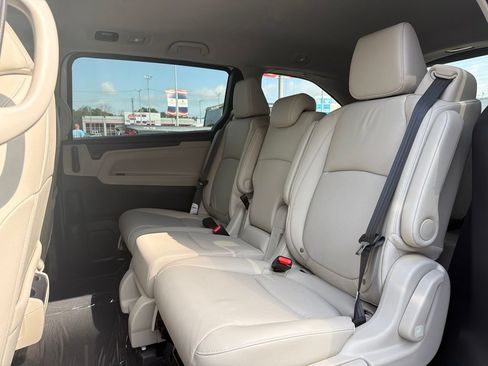 New 2026 Honda Odyssey EX-L image 19