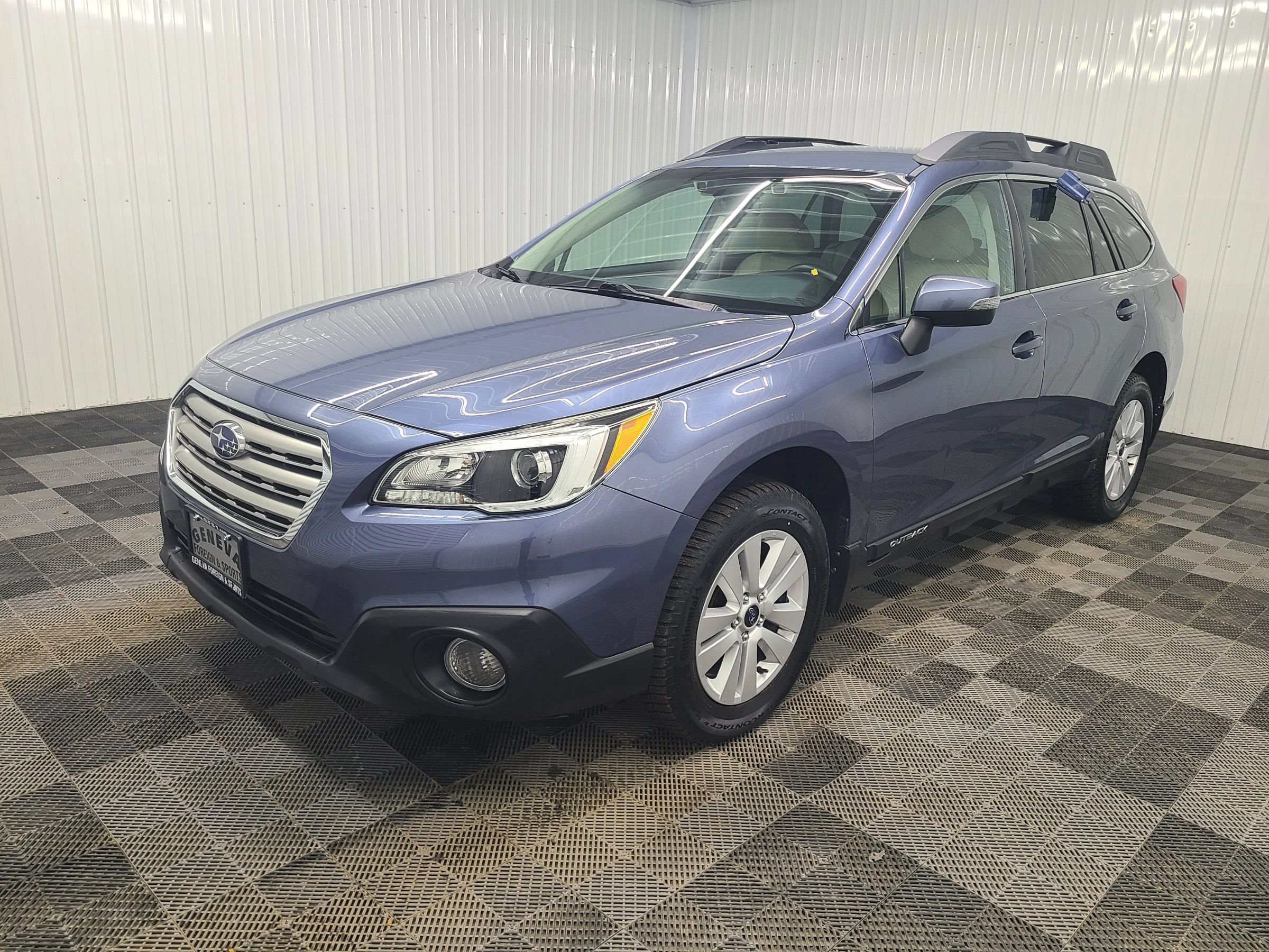 Used 2016 Subaru Outback 2.5i Premium AWD/4WD image 7