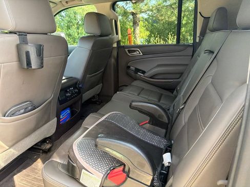 Used 2018 GMC Yukon XL Denali w/ Open Road Package AWD/4WD image 9