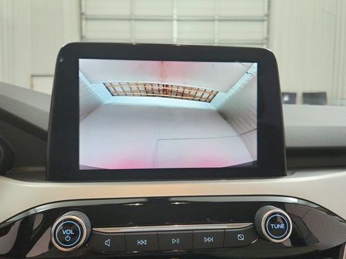 Used 2020 Ford Escape SEL FWD image 30