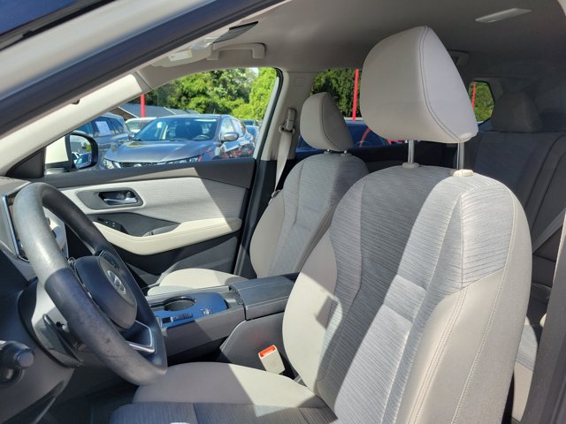 Certified 2021 Nissan Rogue SV FWD image 19