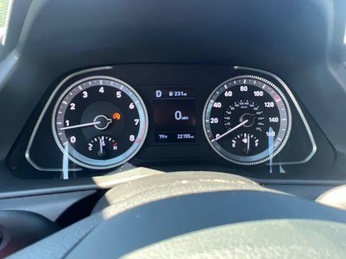 Used 2023 Hyundai Sonata SE w/ Preferred Accessory Package FWD image 7