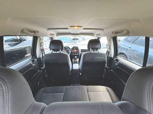 Used 2014 Jeep Patriot Sport w/ Power Value Group AWD/4WD image 17