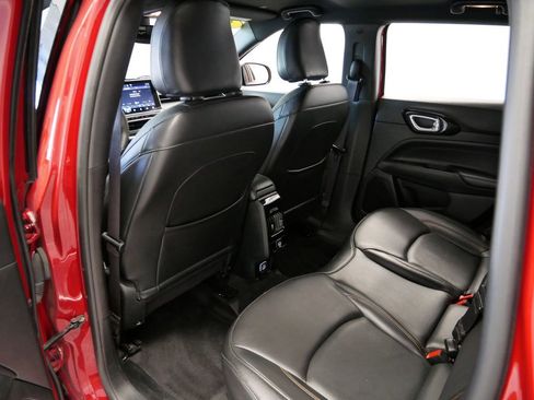 Certified 2023 Jeep Compass High Altitude image 8