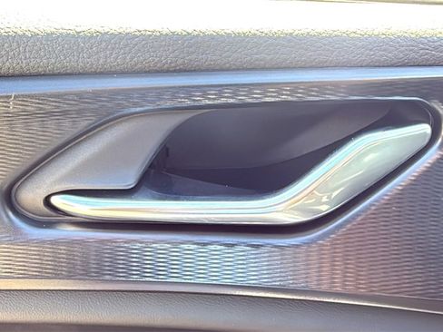 New 2025 Jeep Grand Cherokee Laredo image 18