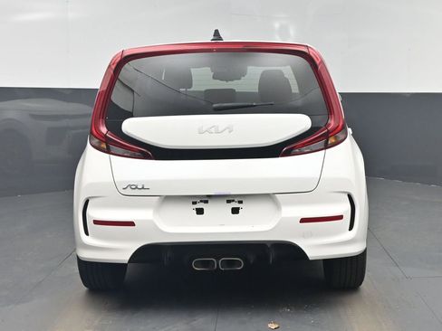 Used 2022 Kia Soul Turbo image 11