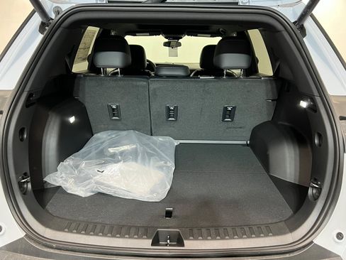 New 2026 Chevrolet Equinox RS w/ Convenience Package III image 23