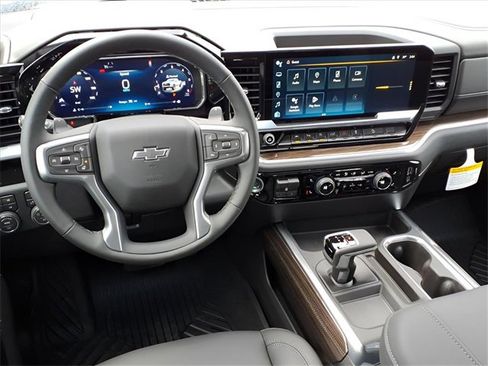 New 2026 Chevrolet Silverado 1500 LT Trail Boss w/ LT Trail Boss Premium Package image 18