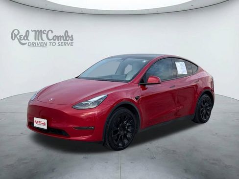 Used 2021 Tesla Model Y Long Range AWD/4WD image 1