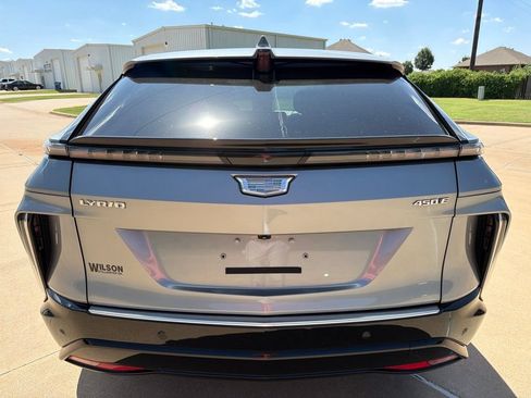 Used 2024 Cadillac Lyriq Luxury RWD image 4