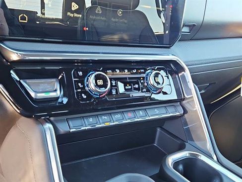 New 2026 GMC Sierra 2500 Denali image 19