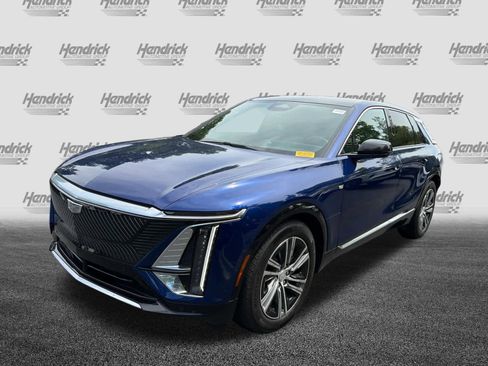 Used 2024 Cadillac Lyriq Luxury RWD image 6