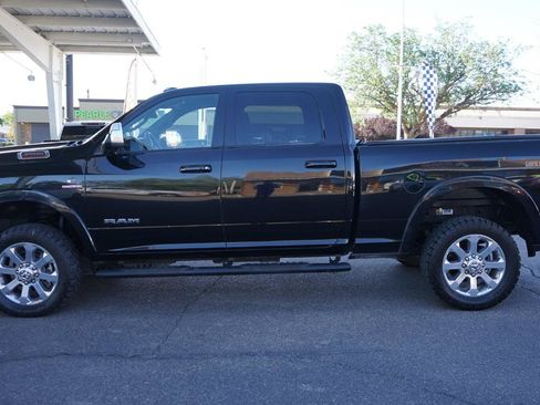 Used 2022 RAM 3500 Laramie AWD/4WD image 6