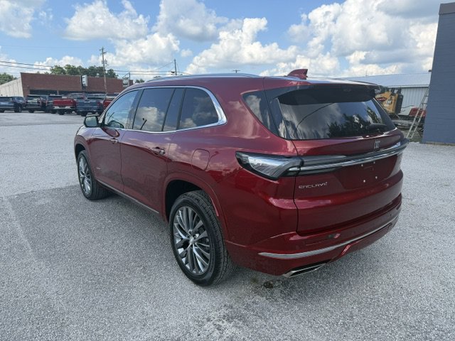 Used 2025 Buick Enclave Avenir w/ Super Cruise Package FWD image 3