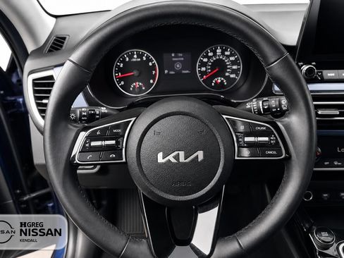 Used 2022 Kia Seltos S FWD image 10