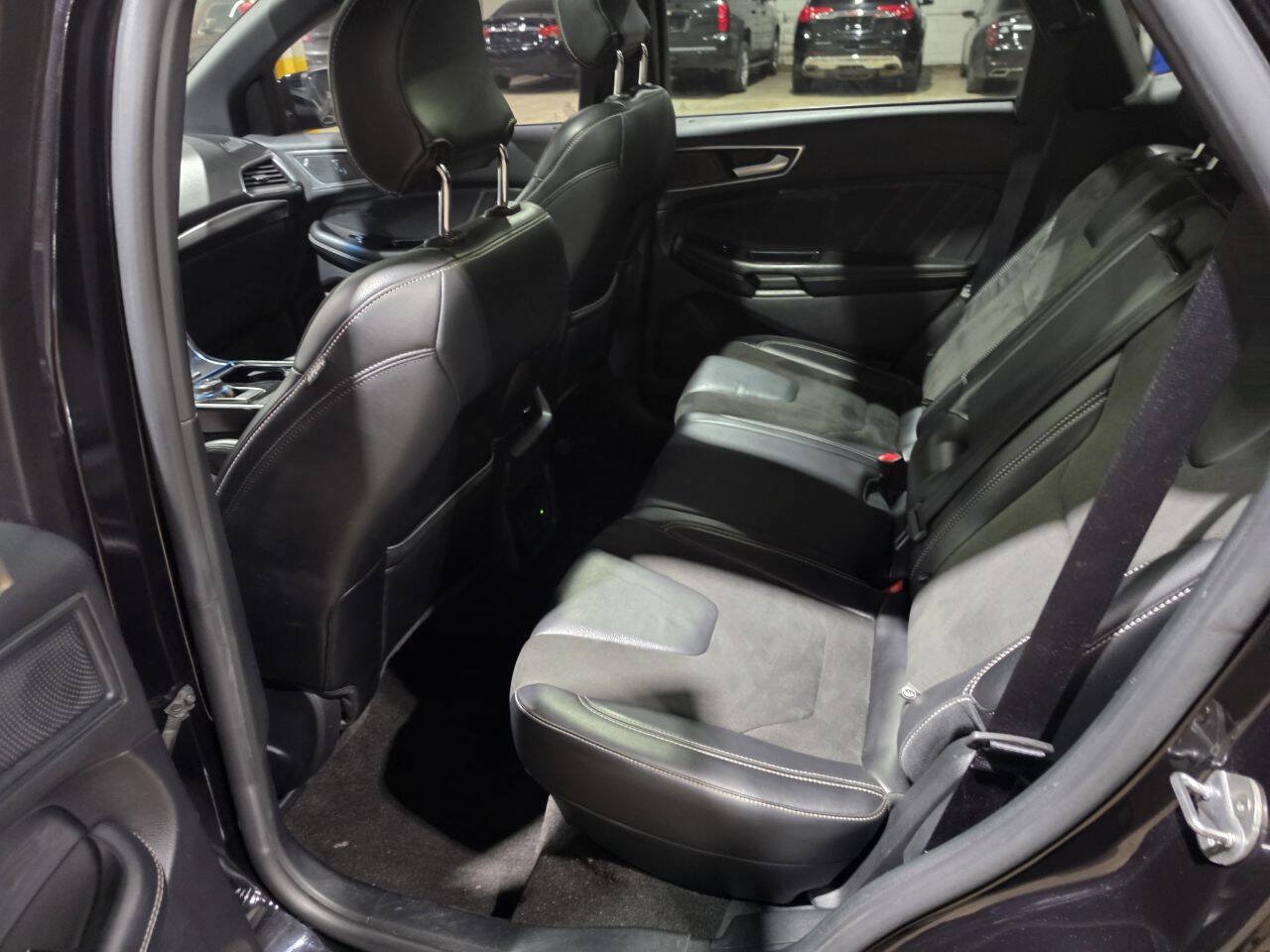 Used 2019 Ford Edge ST w/ Convenience Package AWD/4WD image 27