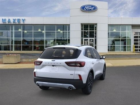New 2026 Ford Escape SE image 77