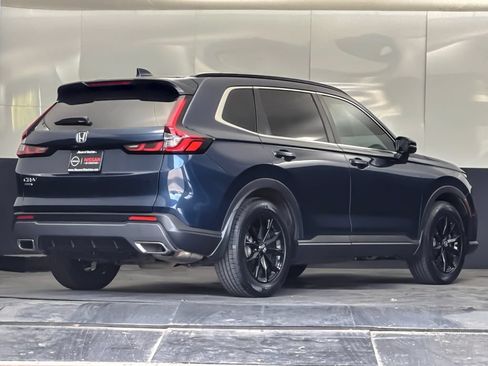 Used 2025 Honda CR-V Sport image 3