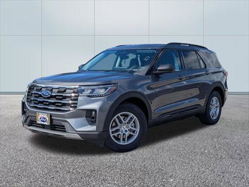 New 2026 Ford Explorer Active RWD image 1