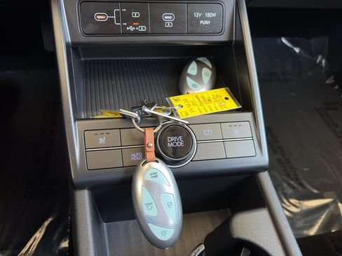 Used 2024 Hyundai Kona SEL FWD image 22