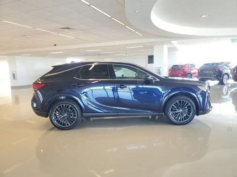 Used 2025 Lexus RX 350 Premium w/ Convenience Package FWD image 11