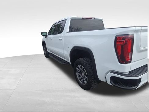 Used 2024 GMC Sierra 1500 AT4 AWD/4WD image 13