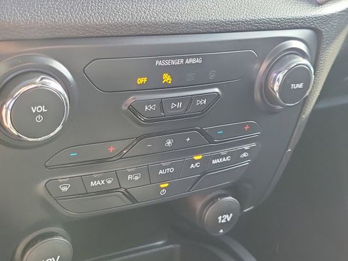 Used 2022 Ford Ranger XLT w/ Equipment Group 301A Mid image 28