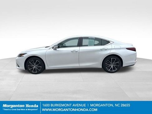 Used 2025 Lexus ES 350 w/ Premium Package image 5