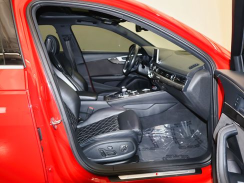 Used 2018 Audi S4 Premium Plus w/ Navigation Package image 44