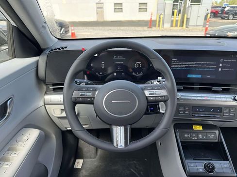 New 2026 Hyundai Kona SEL Sport AWD/4WD image 9